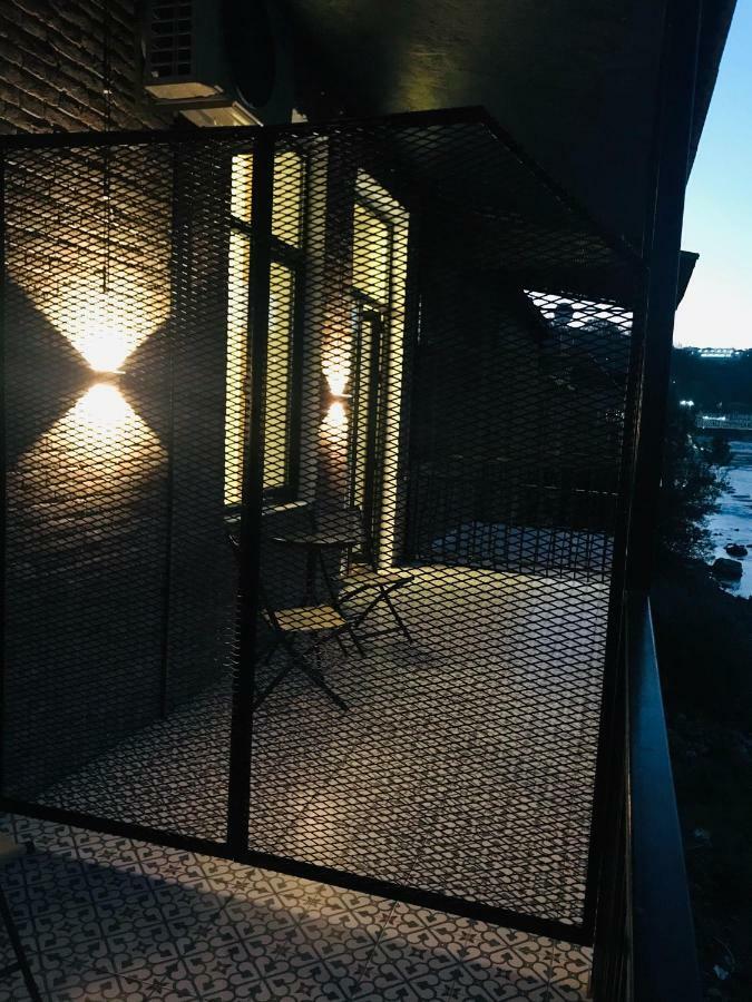Riverside 公寓
